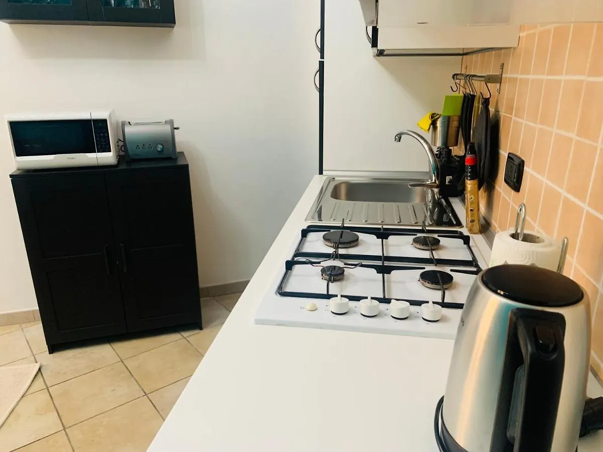 Appartement San Marco 13 L T à Naples 0*,