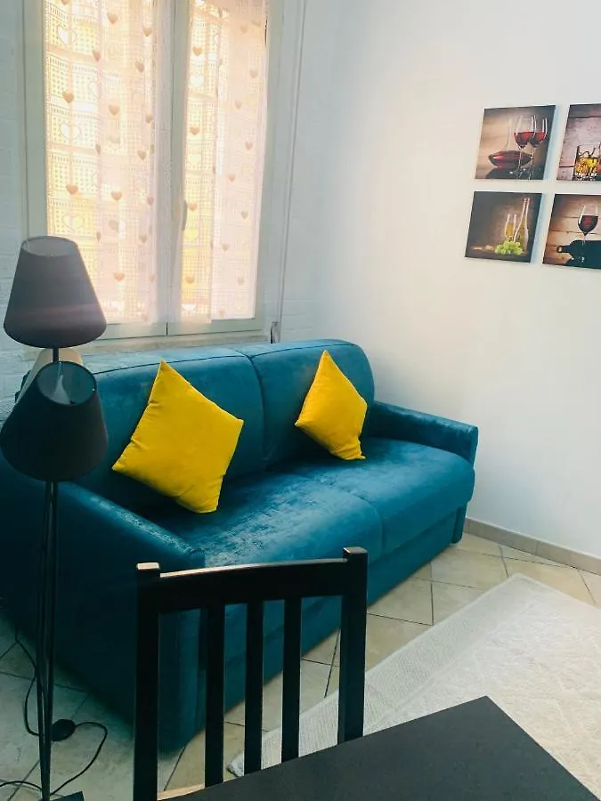 Appartement San Marco 13 L T à Naples 0*,